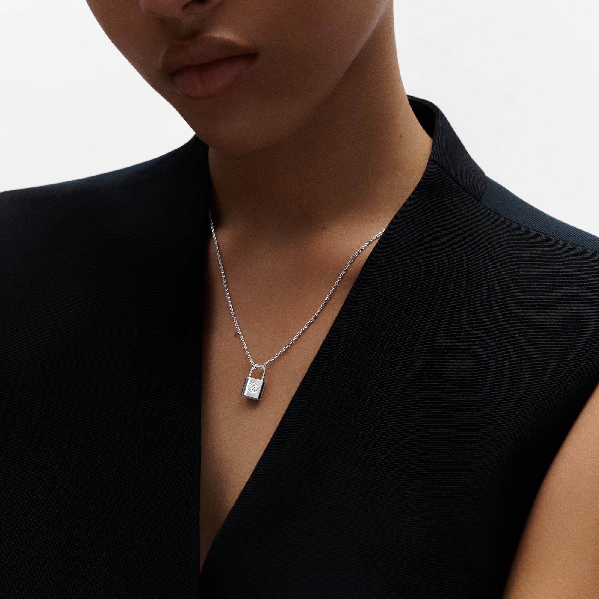 Silver Lockit Pendant, Sterling Silver - Categories | LOUIS VUITTON